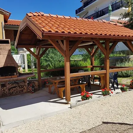 Apartment Avigo
