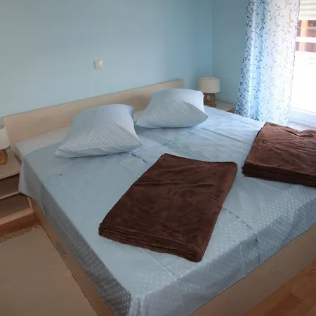 Avigo Apartment