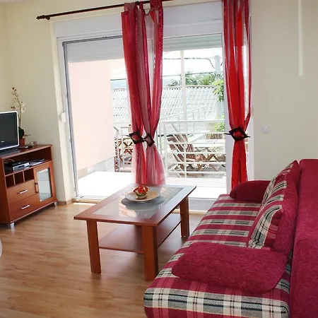 Apartment Avigo Rab Town