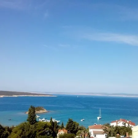 Avigo * Rab Town
